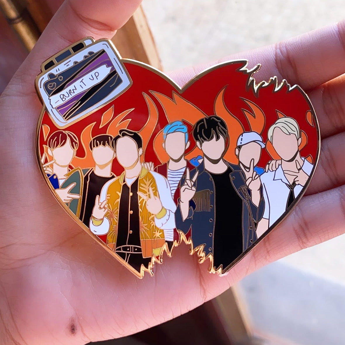 BTS Enamel store Pins