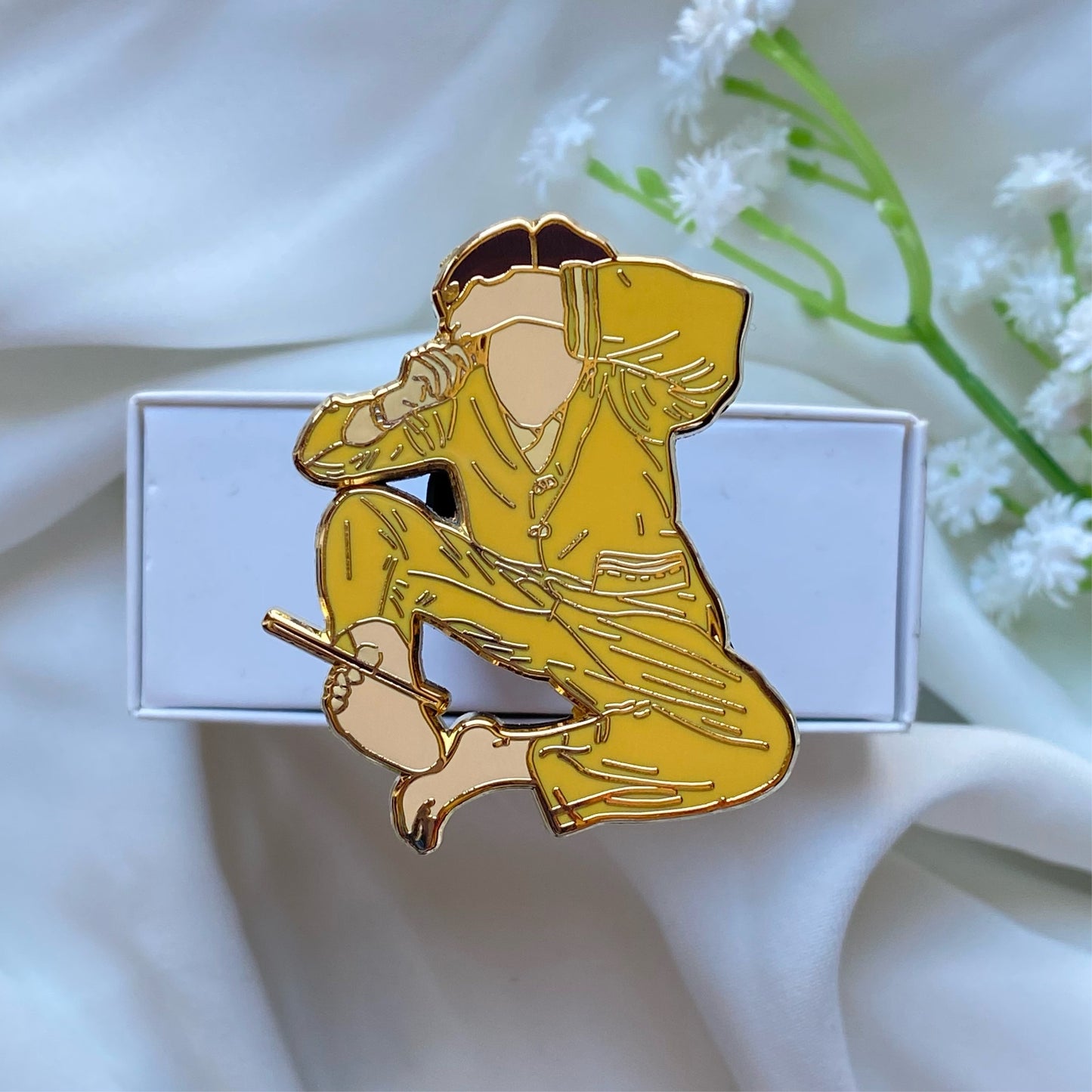 JUNGKOOK WEIRD POSITION PIN